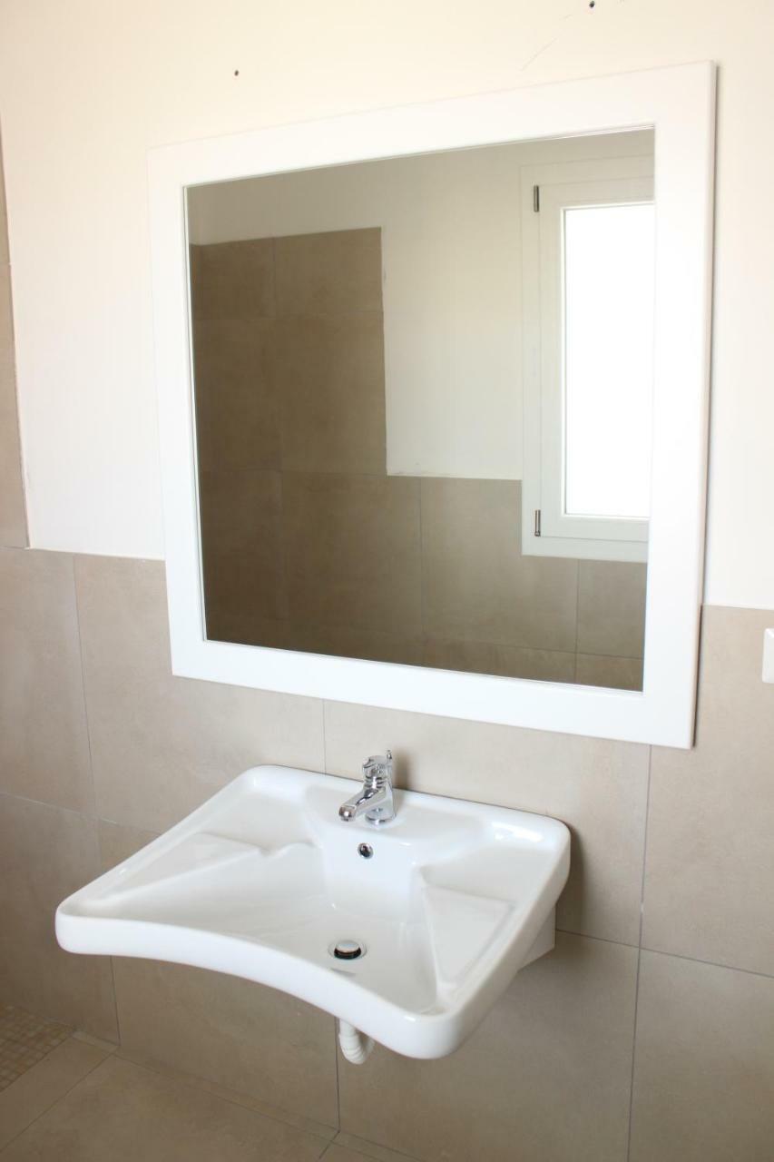 197 Pozzo San Nicola Aparthotel Стинтино Екстериор снимка
